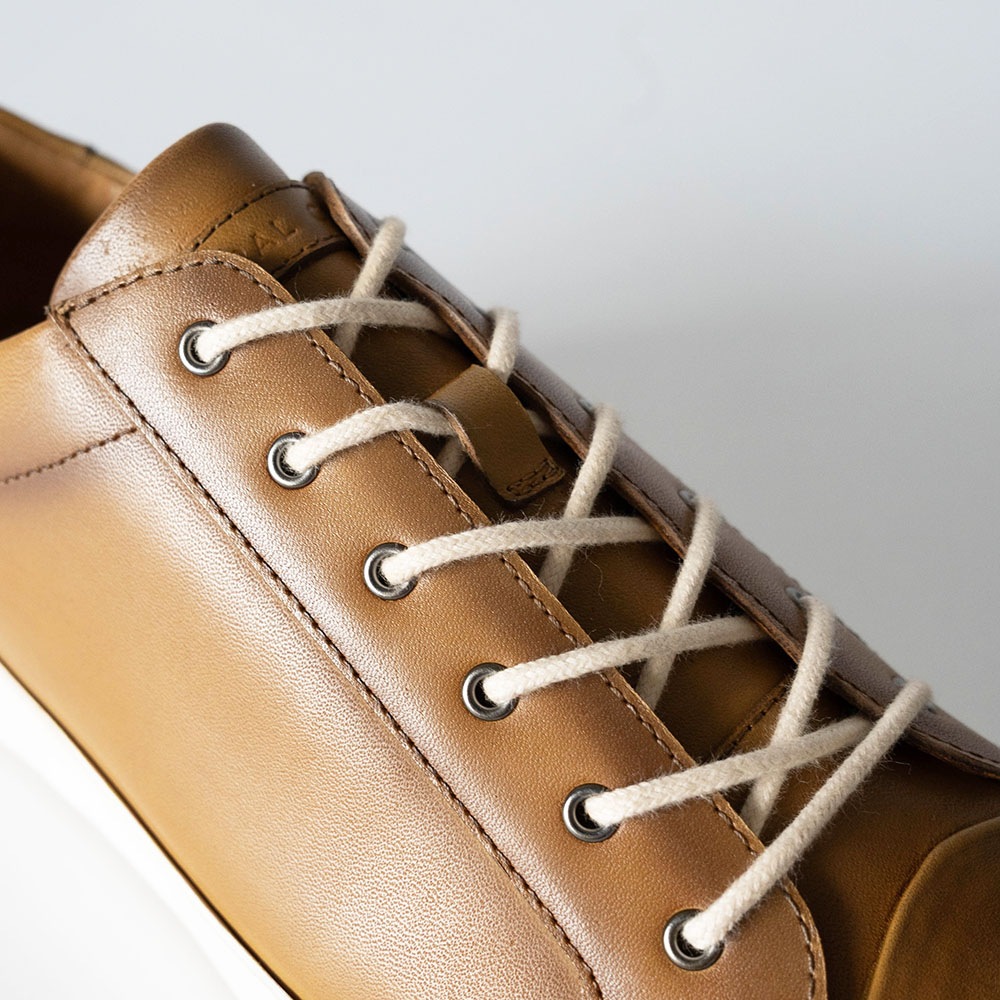 OZZY CAMEL レースアップスニーカー