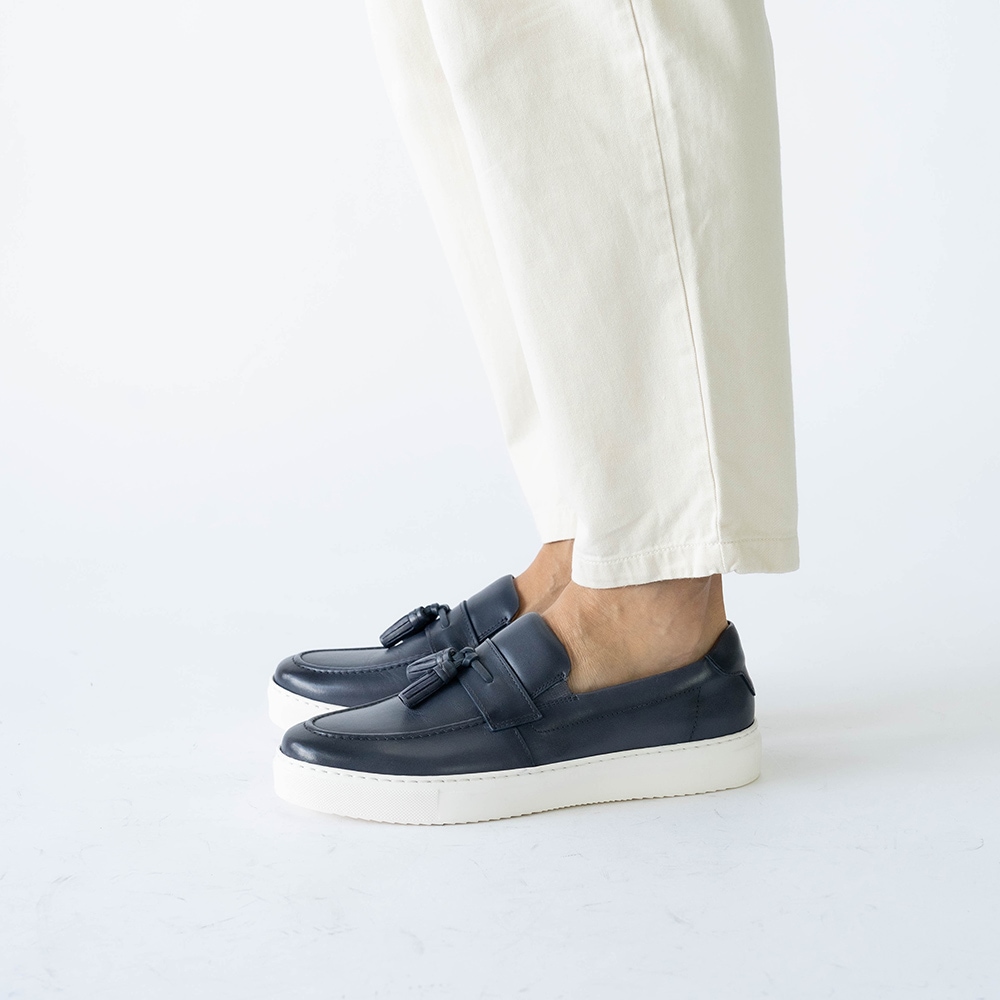 NOAH GRAY スリップオン タッセルローファー