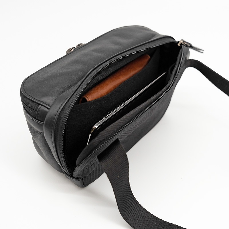 ARTHUR BLACK ボディバッグ ミニショルダー