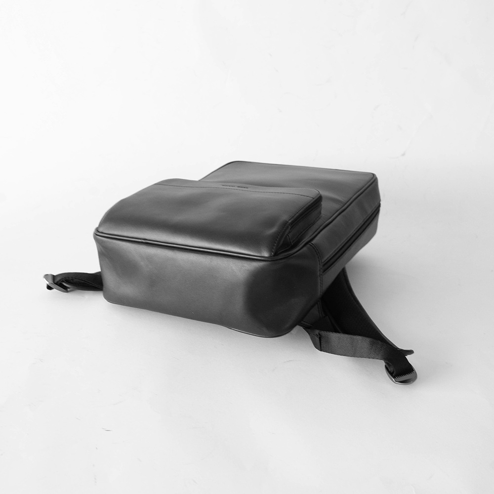 OLIVER BLACK バックパック