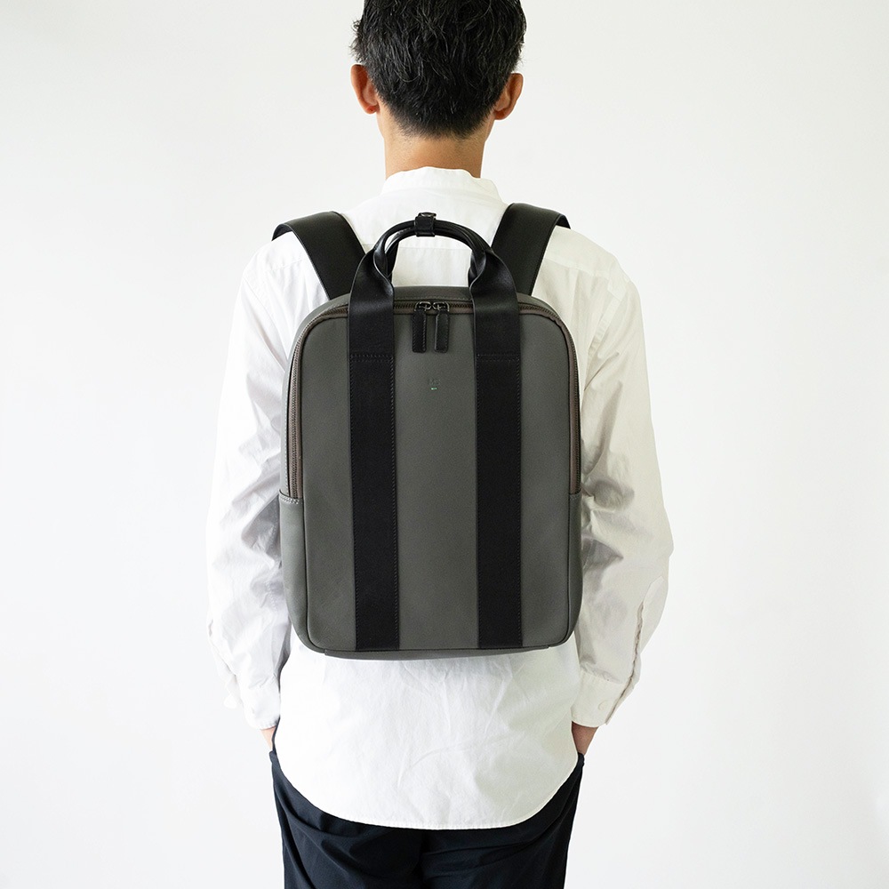 VIRGINIA GRAY バックパック