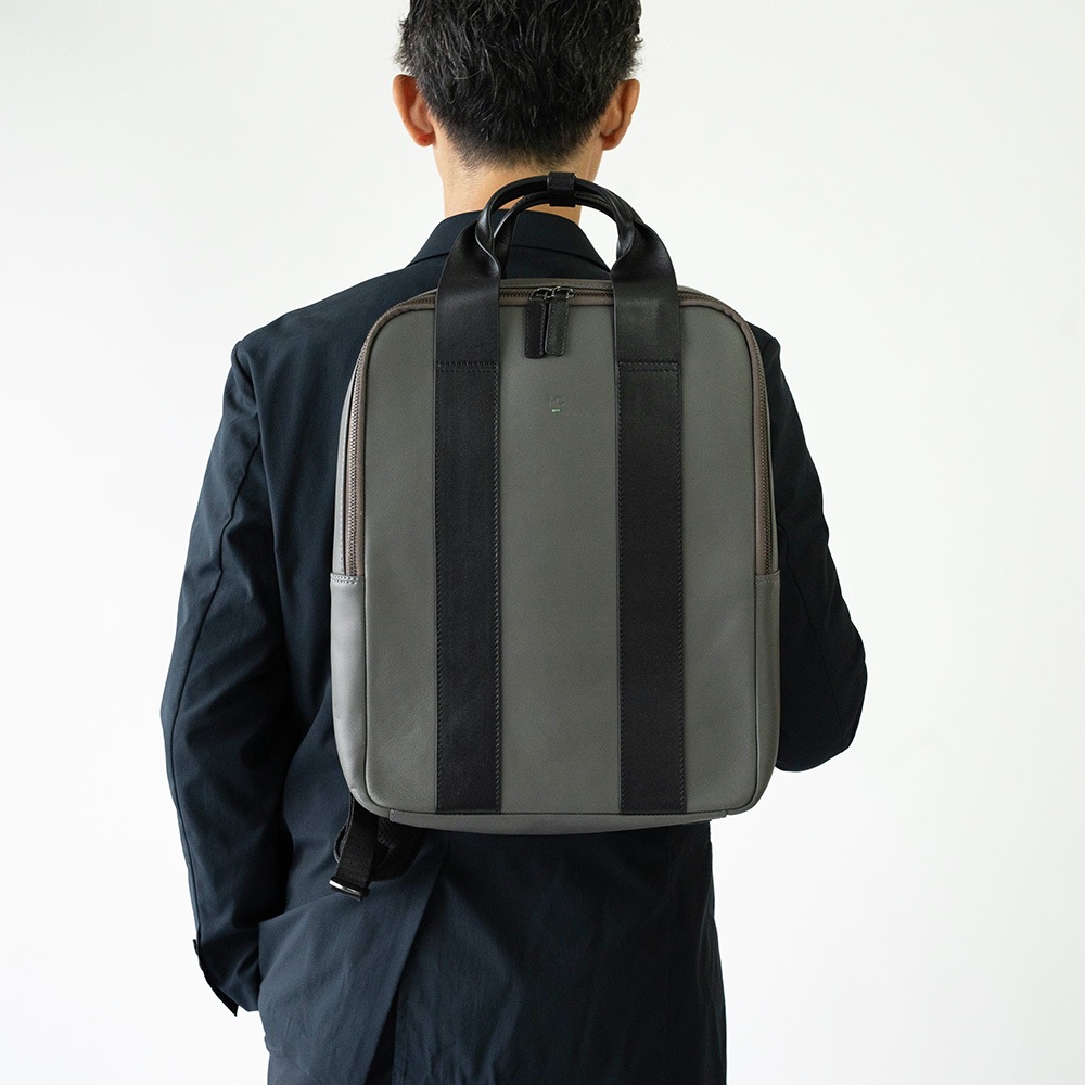 VIRGINIA GRAY バックパック