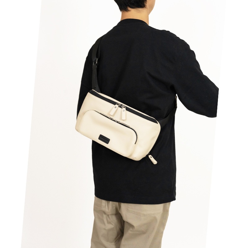 LUCAS BEIGE ボディバッグ ショルダー 8.3インチ