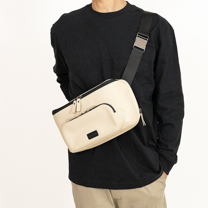 LUCAS BEIGE ボディバッグ ショルダー 8.3インチ