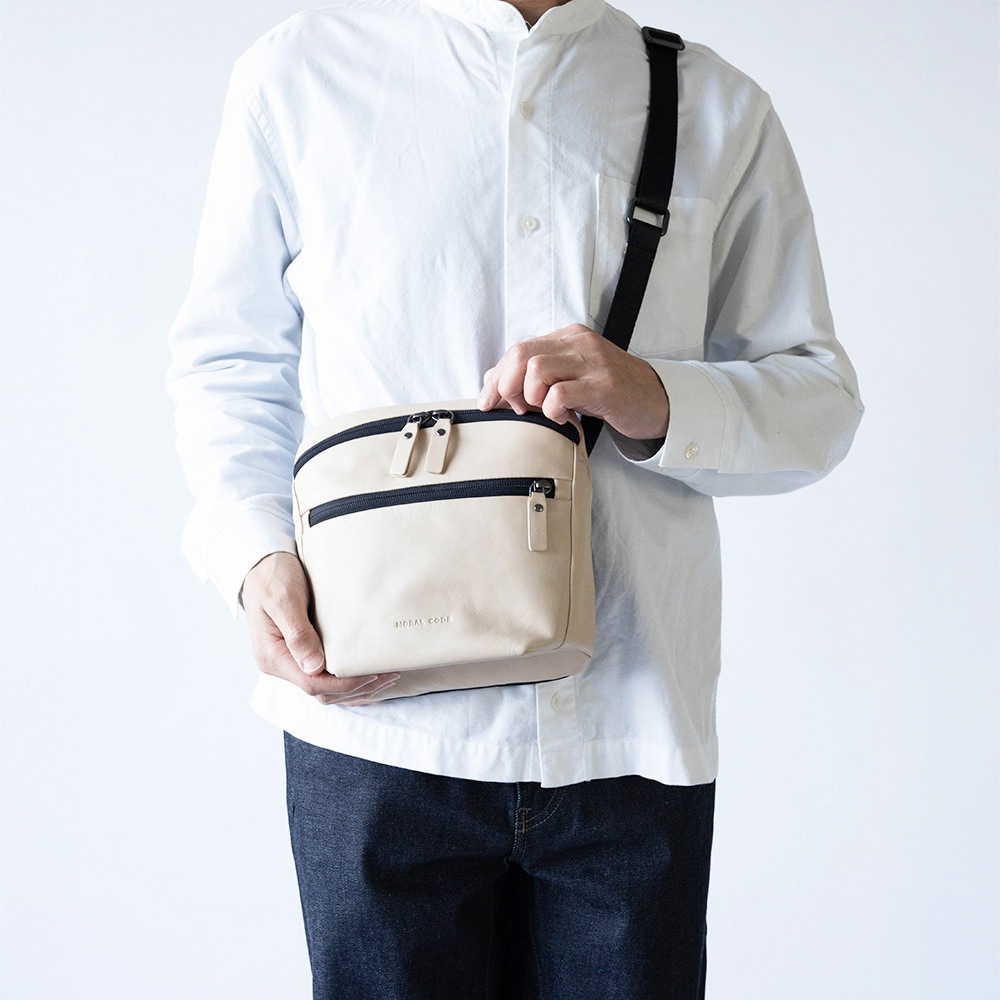 DENVER BEIGE 軽量ミニショルダーバッグ