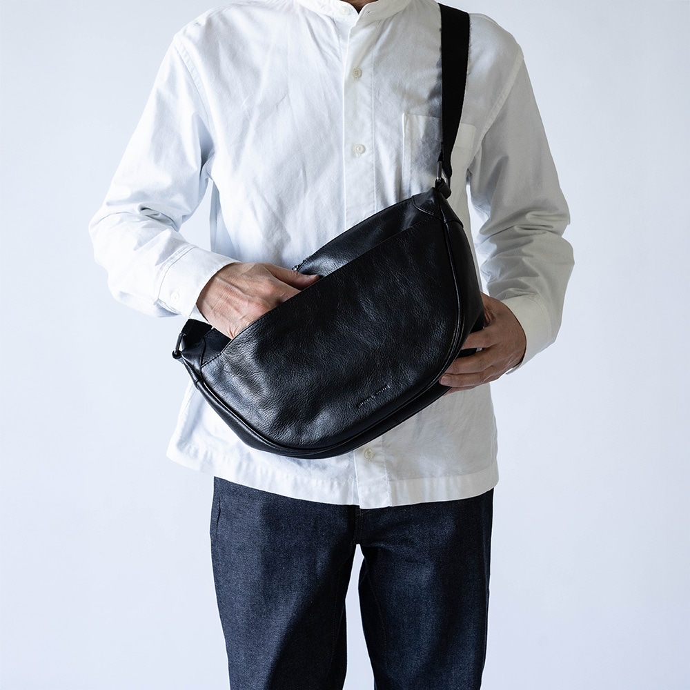 MISSOURI BLACK ショルダーバッグ