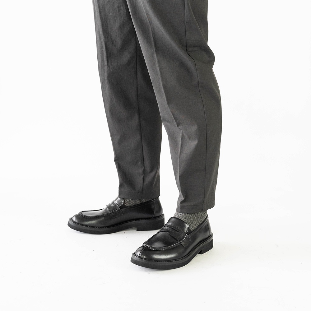 DOVER BLACK メンズシューズ ローファー