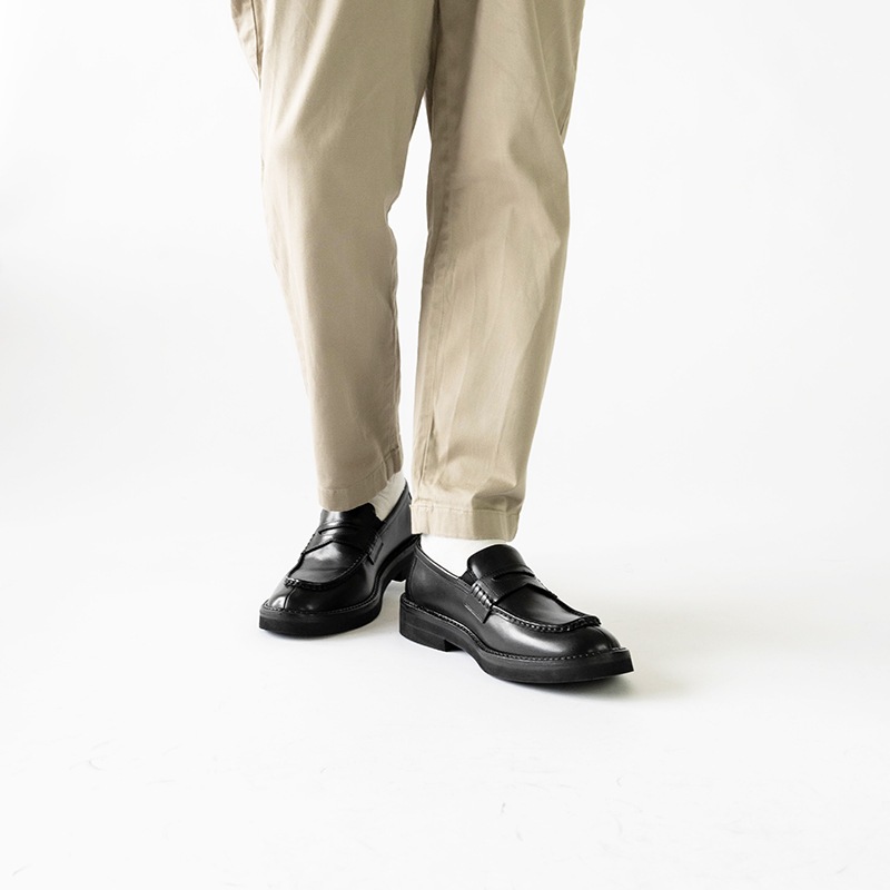 DOVER BLACK メンズシューズ ローファー