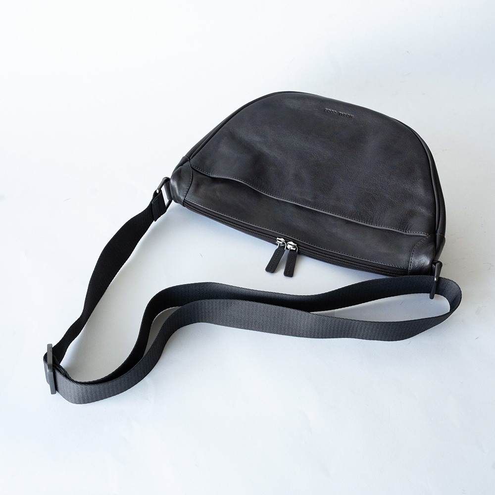 MISSOURI GRAY ショルダーバッグ