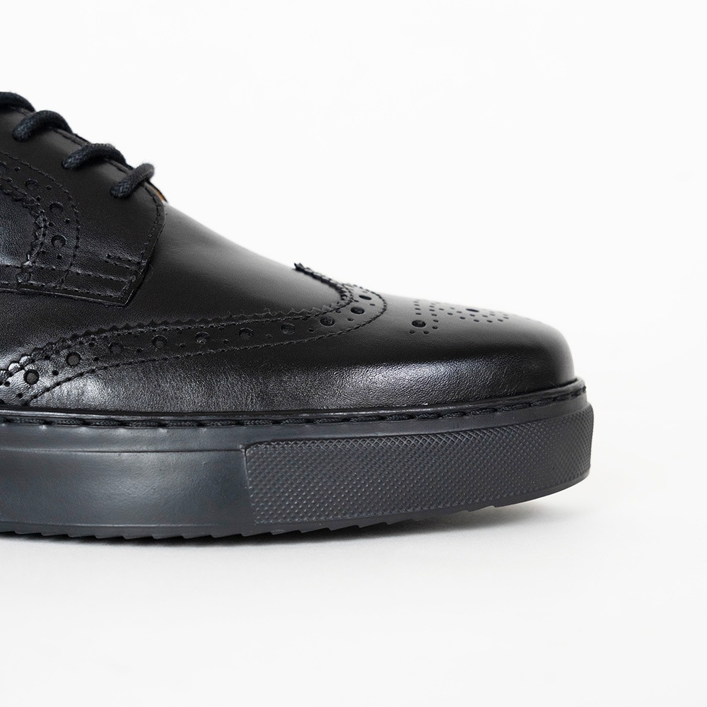 ビジネススニーカー メンズ 革靴 ウイングチップ BRODEN BLACK