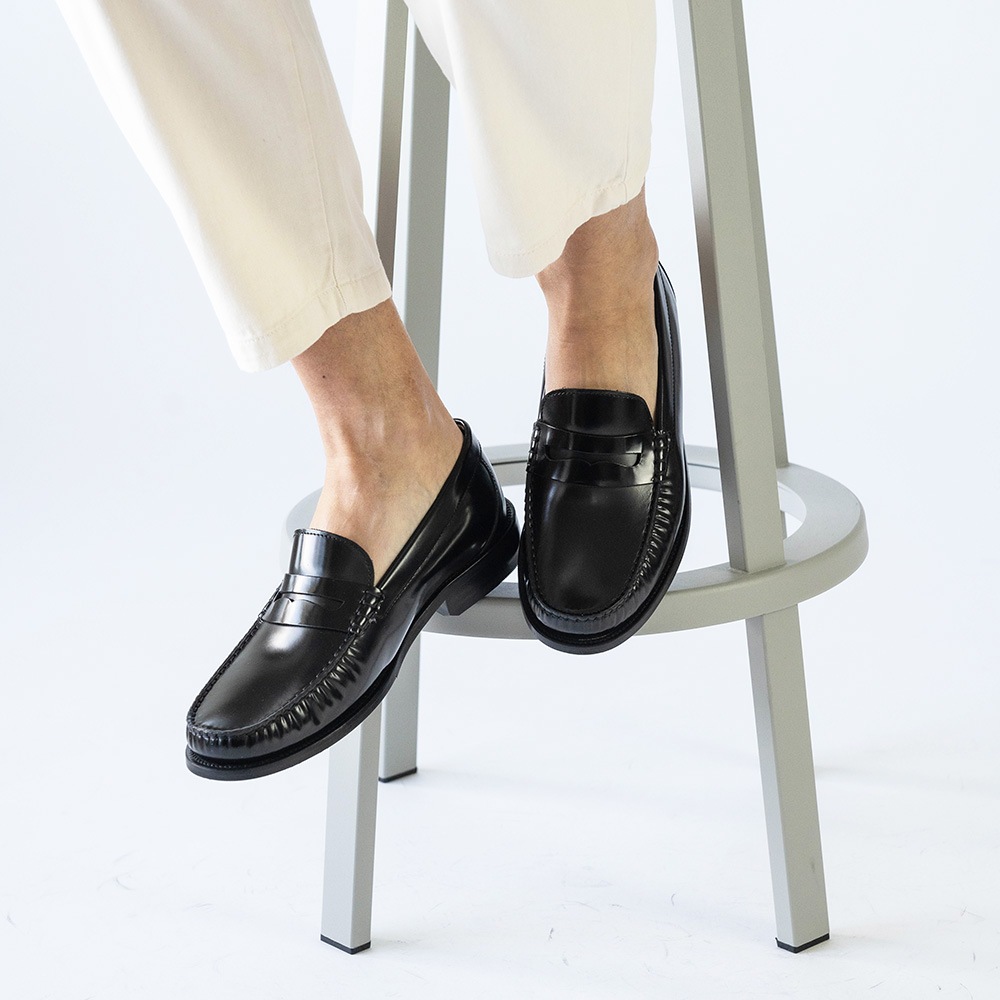 BAR 黒 フリンジ　モカシン　本革製 ステッチデザイン ソフトモカシン　男女 撥水ソフトストレッチモカシン （ブラック×ゴールド） -fitfit