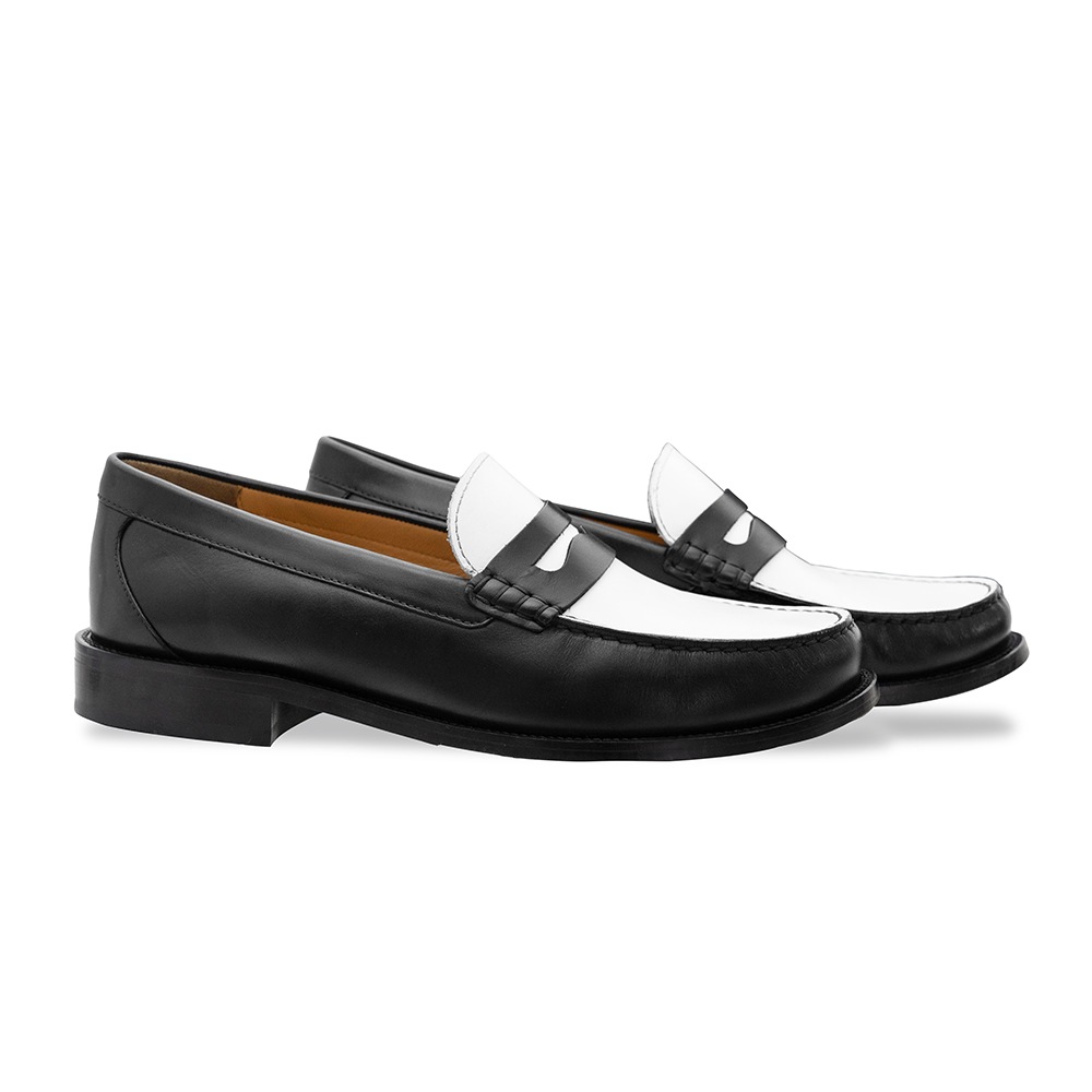 CAMBRIDGE BLACK&WHITE モカシンローファー
