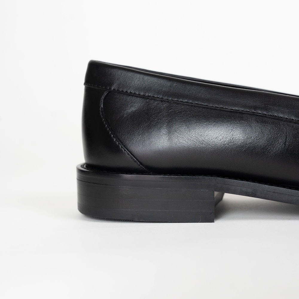 CAMBRIDGE BLACK&WHITE モカシンローファー