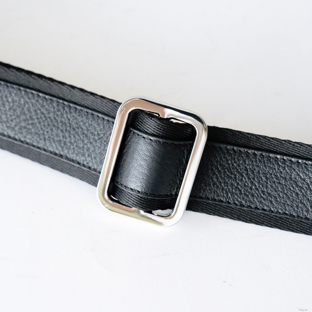 YORK BLACK ショルダー ボディーバッグ