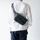 YORK NAVY ショルダー ボディーバッグ