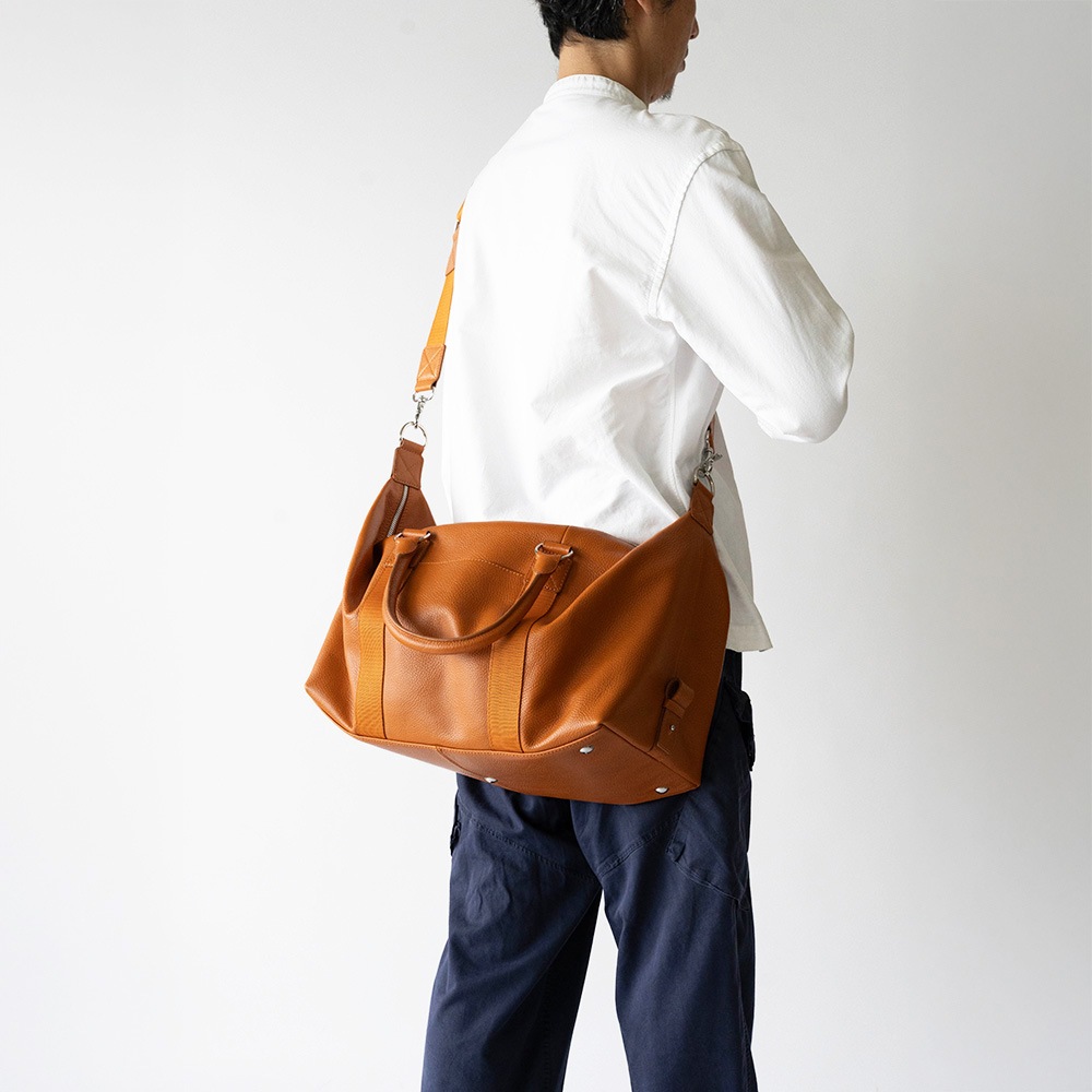 BOSTON COGNAC ボストン ダッフルバッグ