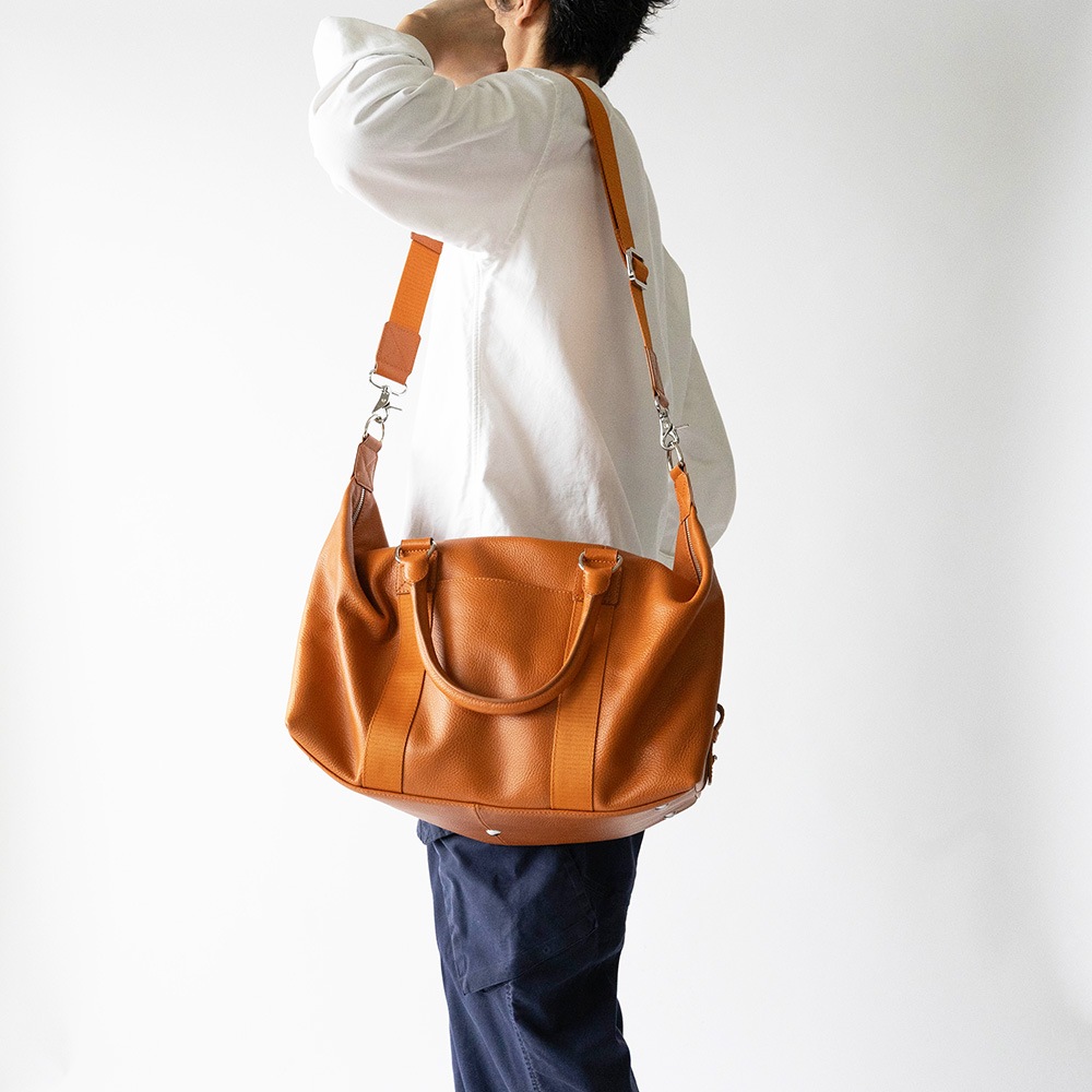 BOSTON COGNAC ボストン ダッフルバッグ
