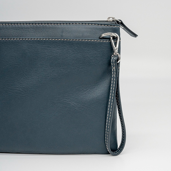 MILAN DENIM 軽量レザーサコッシュ