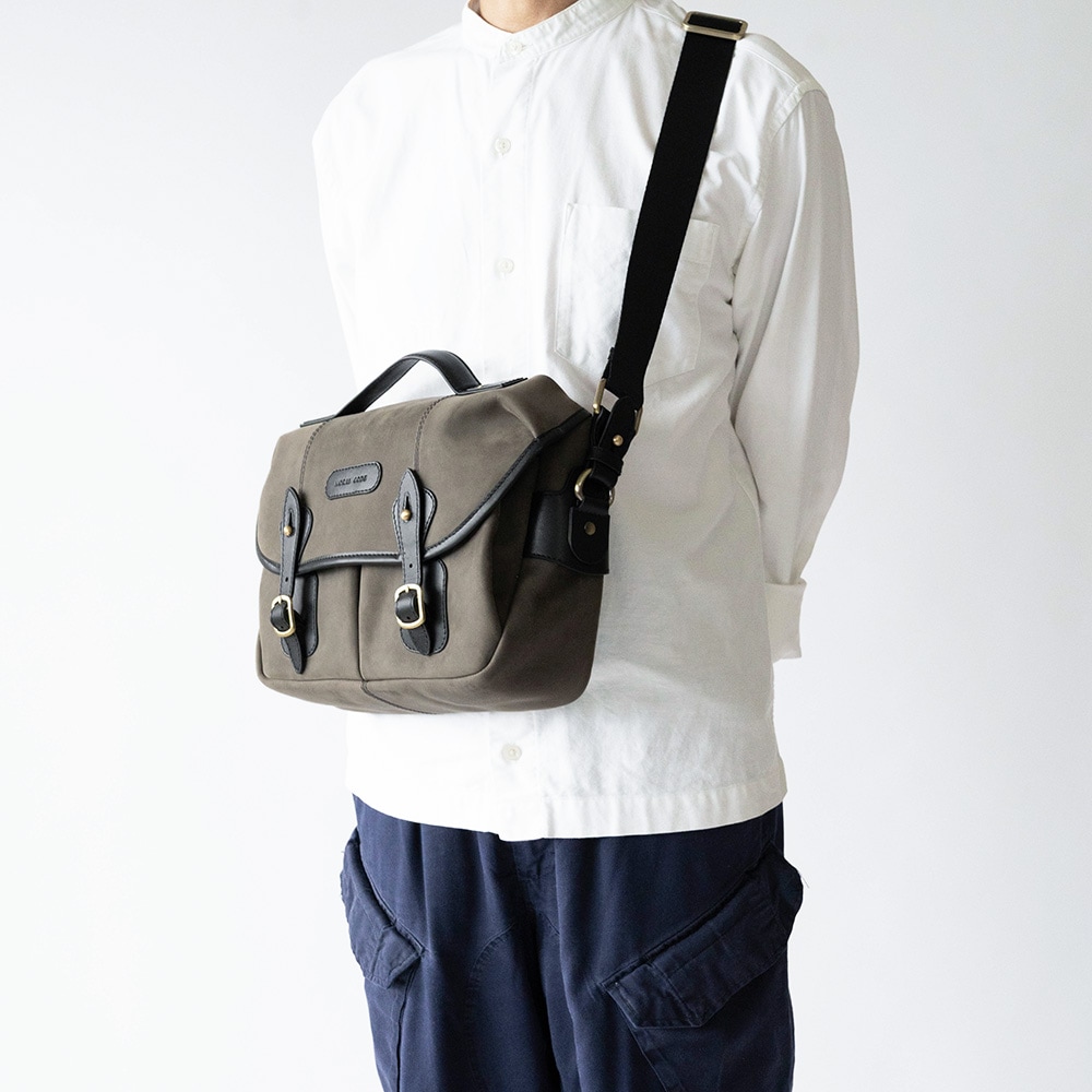 ISLINGTON GRAY ヌバック ショルダーバッグ