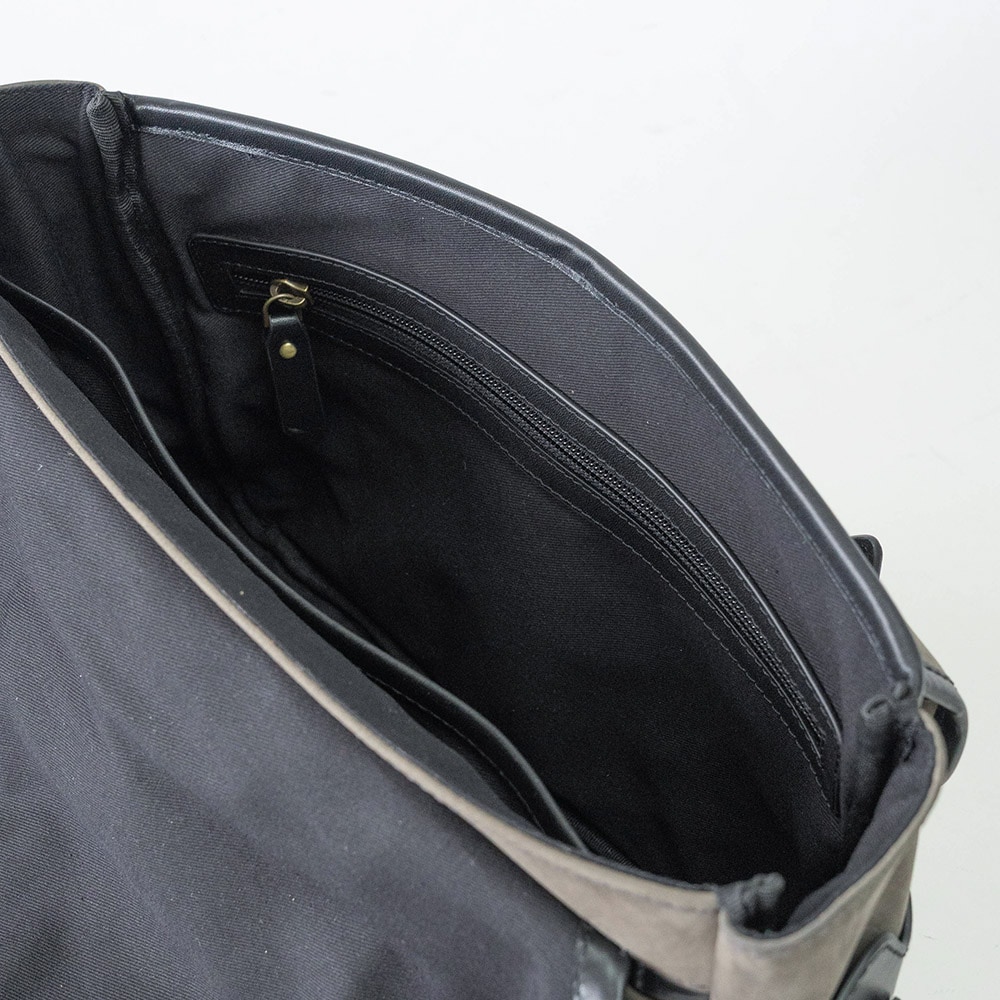ISLINGTON GRAY ヌバック ショルダーバッグ