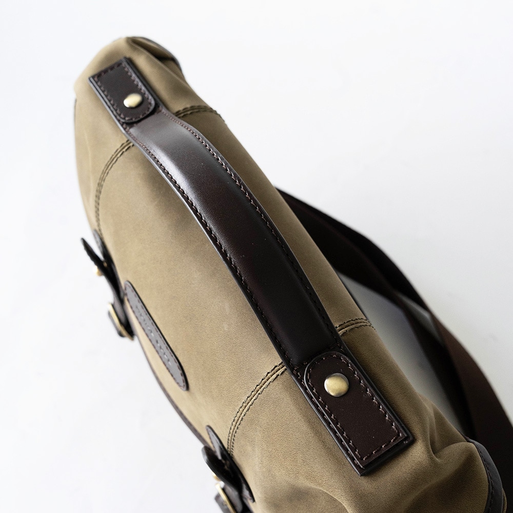 ISLINGTON MILITARY GREEN ヌバック ショルダーバッグ
