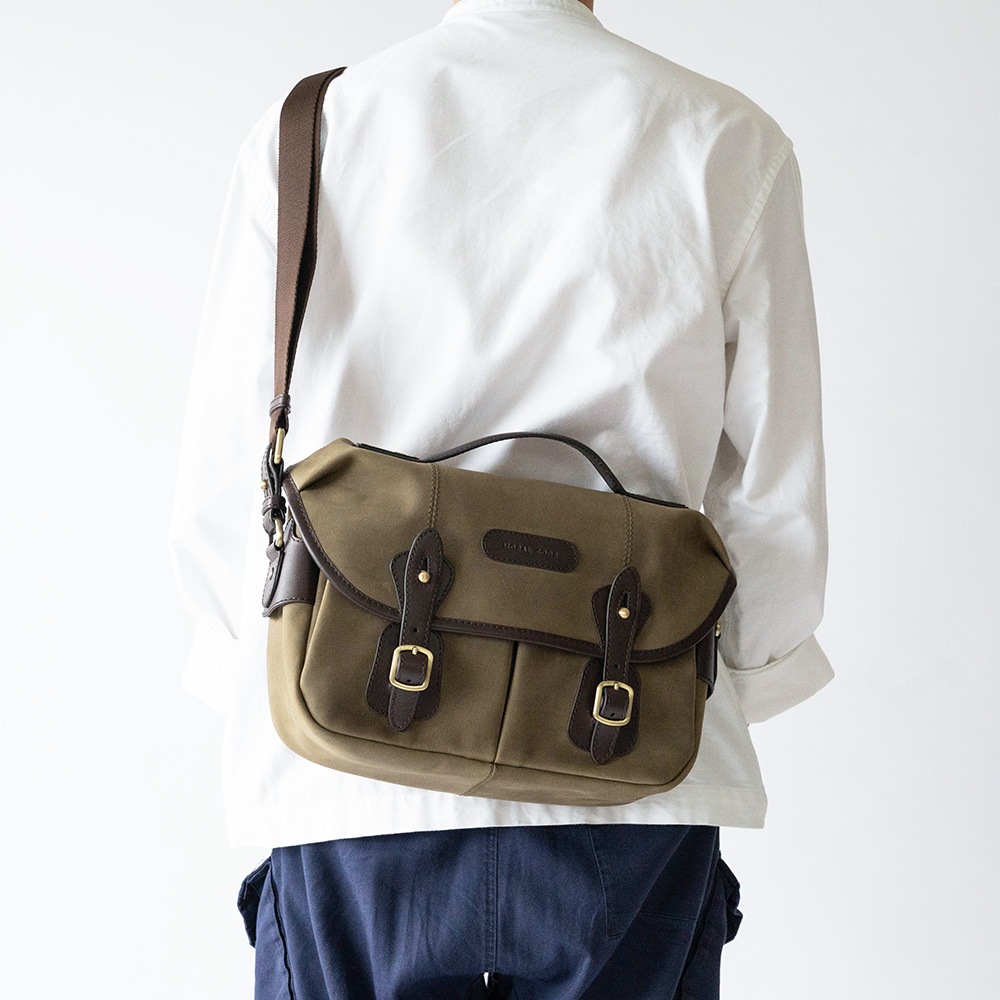 ISLINGTON MILITARY GREEN ヌバック ショルダーバッグ