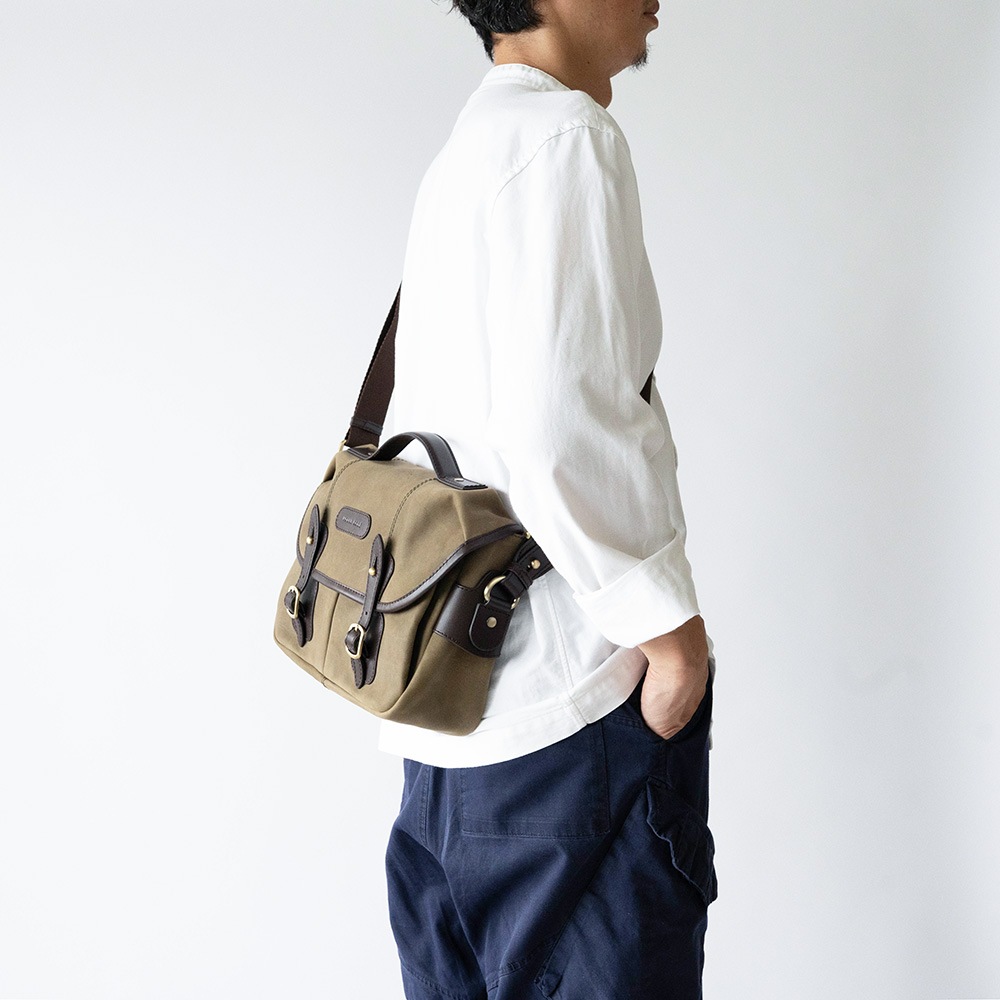ISLINGTON MILITARY GREEN ヌバック ショルダーバッグ