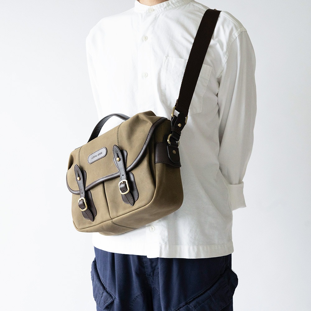 ISLINGTON MILITARY GREEN ヌバック ショルダーバッグ