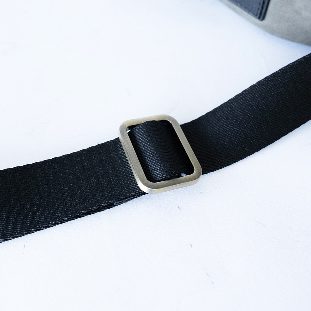 NORWICH GRAY ヌバック ショルダーバッグ