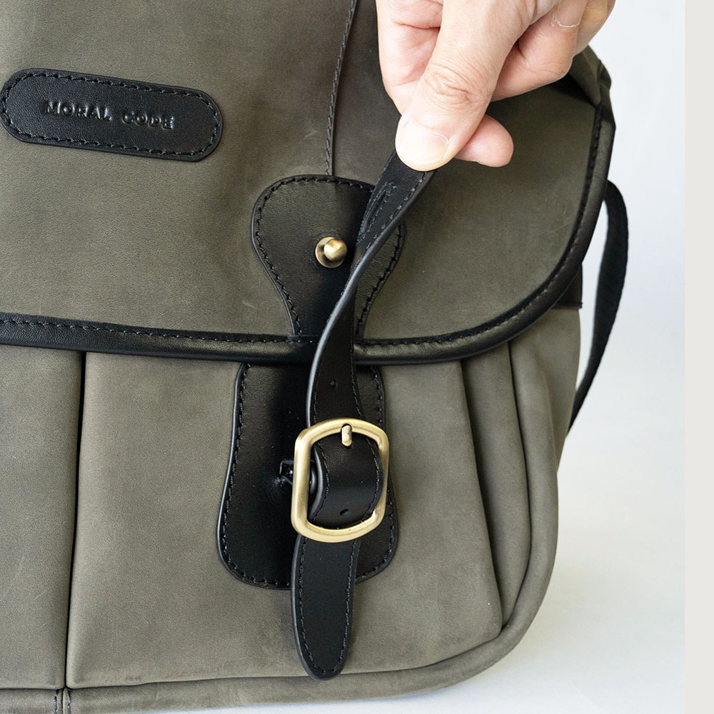 NORWICH GRAY ヌバック ショルダーバッグ