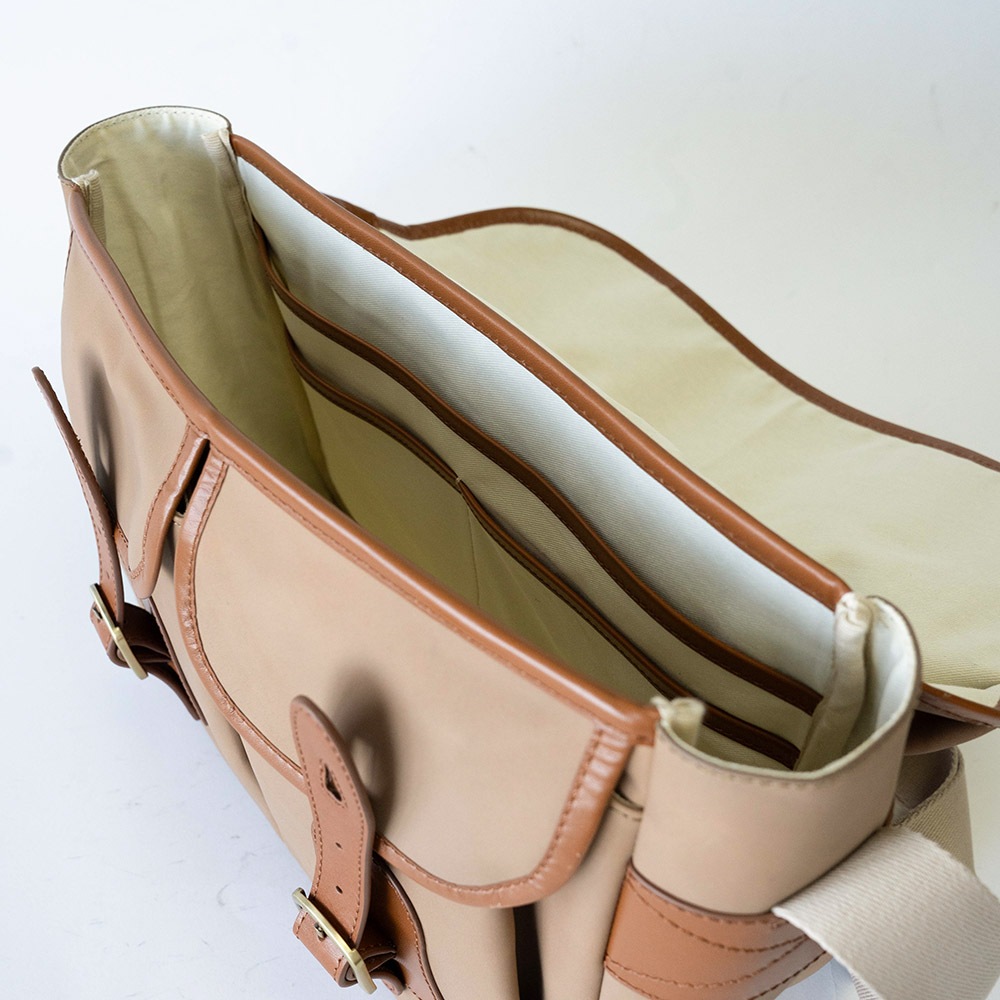 NORWICH BEIGE ヌバック ショルダーバッグ