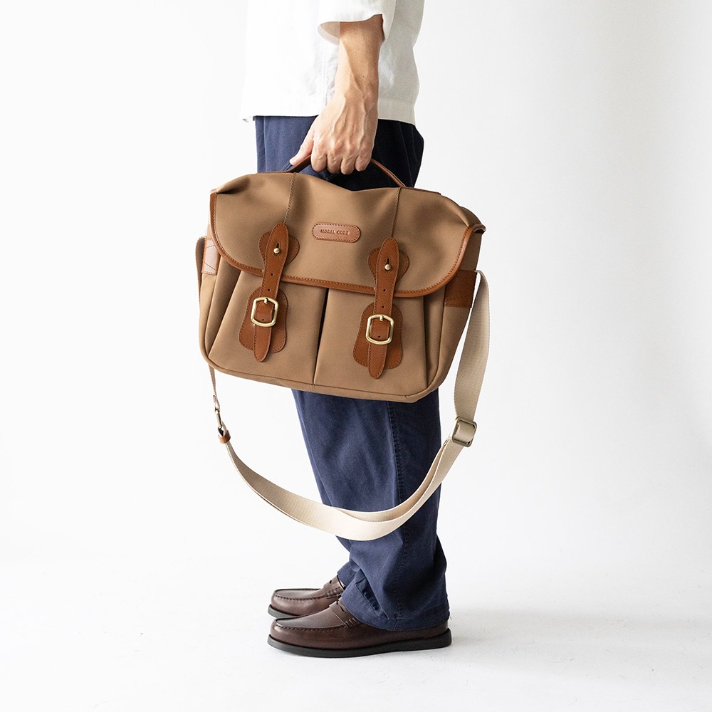 NORWICH BEIGE ヌバック ショルダーバッグ
