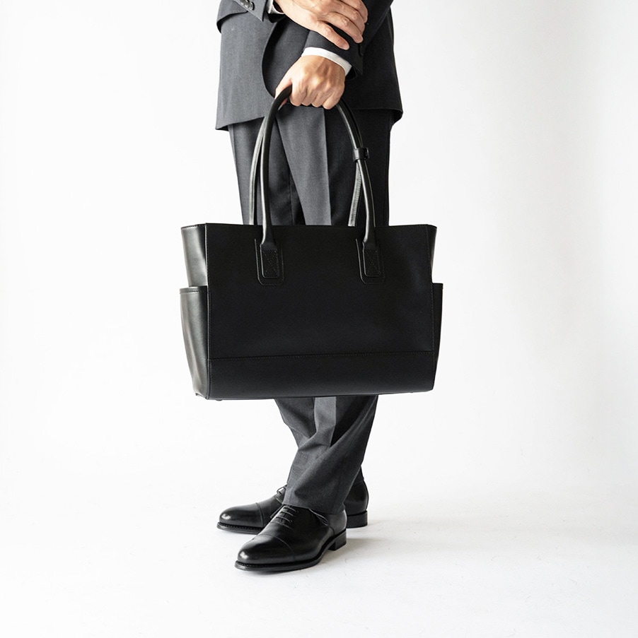 LAWRENCE BLACK トートバッグ