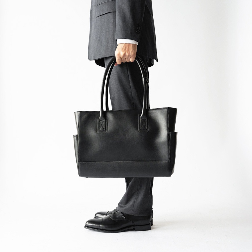 LAWRENCE BLACK トートバッグ