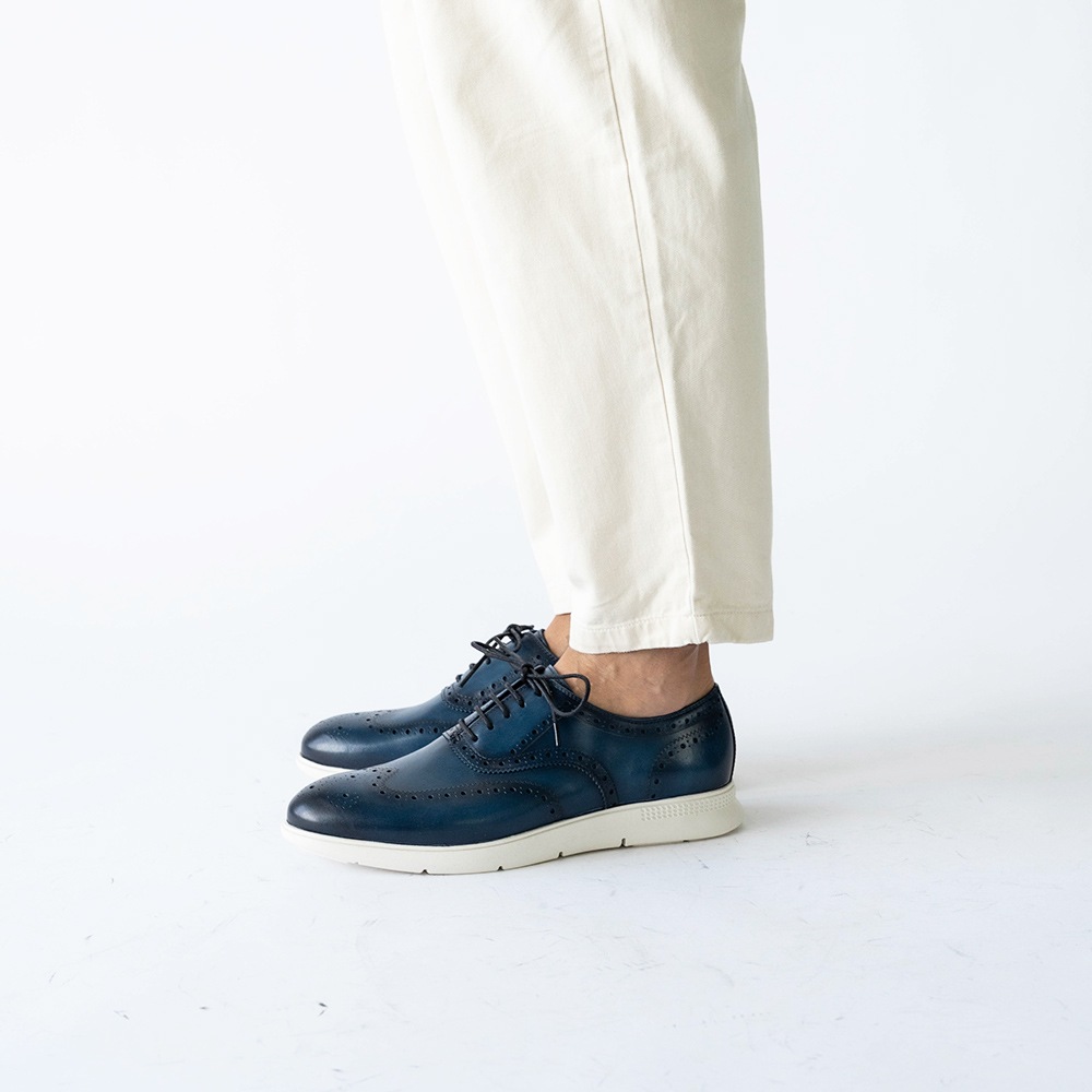 MANCHESTER DARK BLUE ドレススニーカー