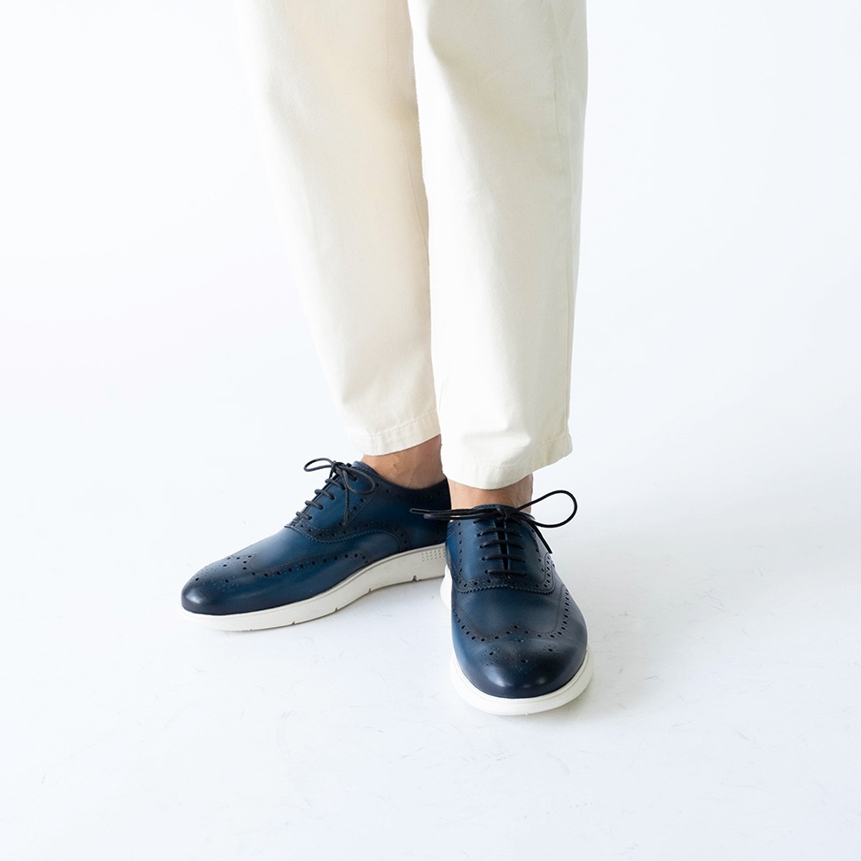 MANCHESTER DARK BLUE ドレススニーカー