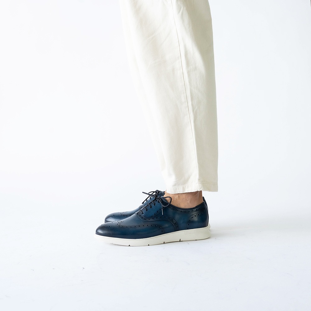 MANCHESTER DARK BLUE ドレススニーカー