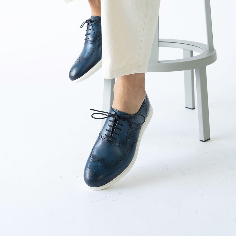 MANCHESTER DARK BLUE ドレススニーカー