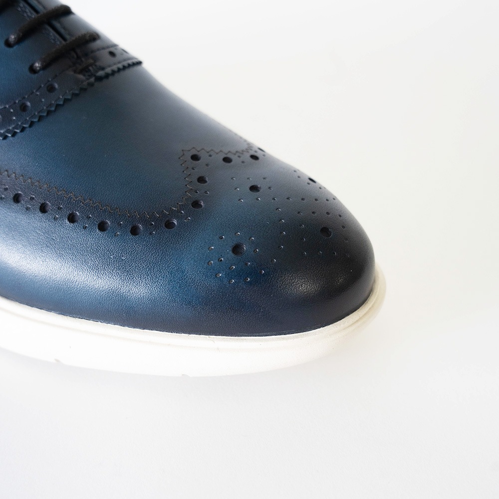 MANCHESTER DARK BLUE ドレススニーカー