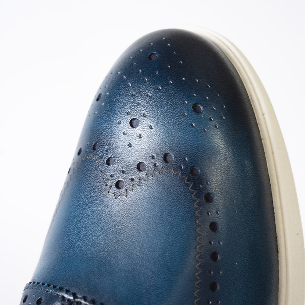 MANCHESTER DARK BLUE ドレススニーカー