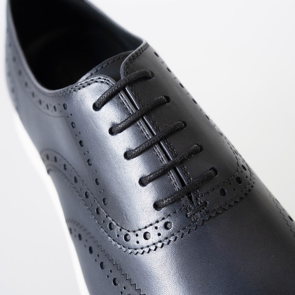 MANCHESTER GRAY ドレススニーカー