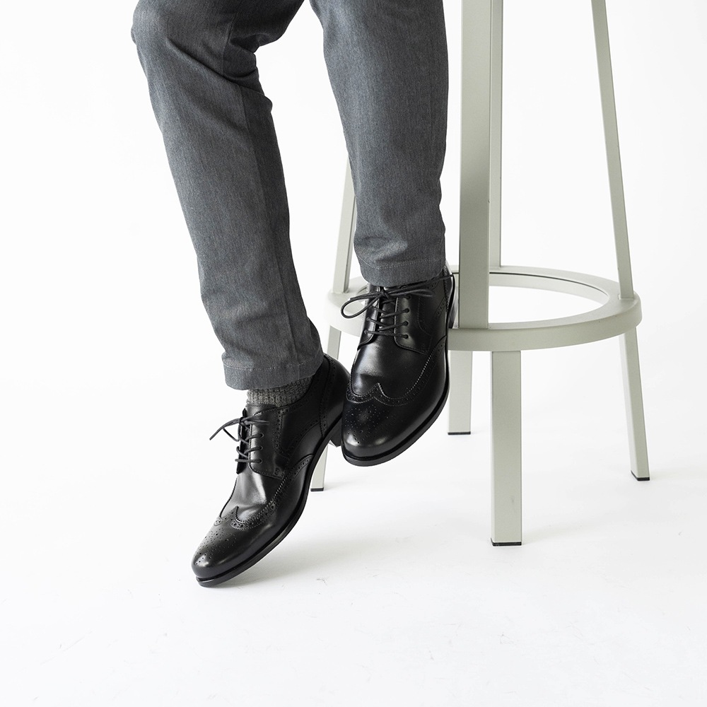 KENSINGTON BLACK ウイングチップ ビジネスシューズ