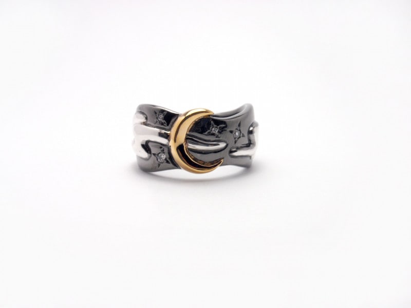 Lune  Ring  /  