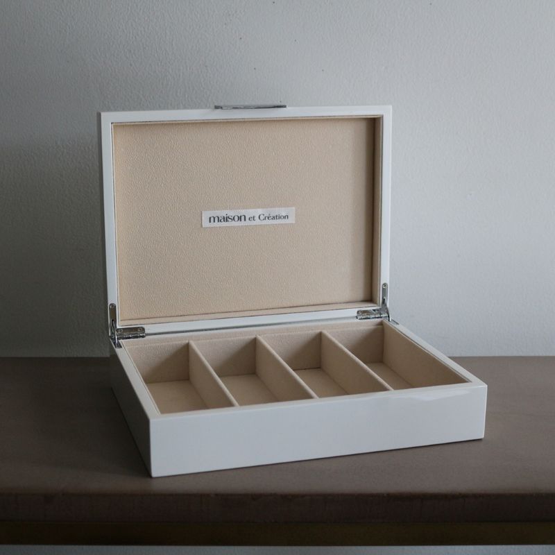 アクセサリーBOXエマイユ【ホワイト＆シルバー】