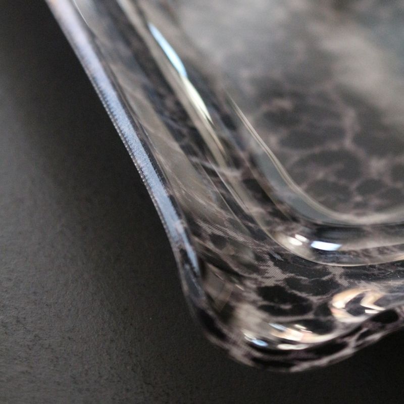 プラトーアクリリックワイルドプリュンヌ