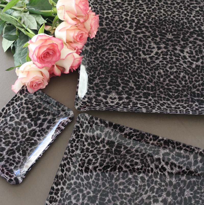 プラトーアクリリックワイルドプリュンヌ