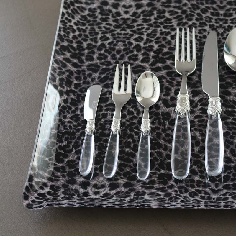 プラトーアクリリックワイルドプリュンヌ