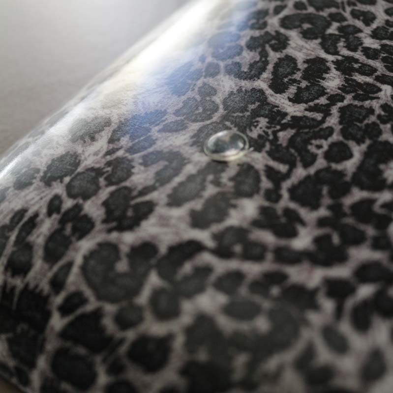 プラトーアクリリックワイルドプリュンヌ