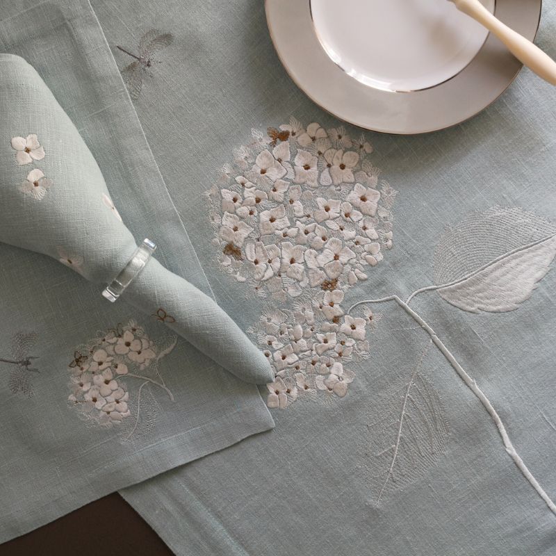 Hydrangeaテーブルランナー ミントグリーン