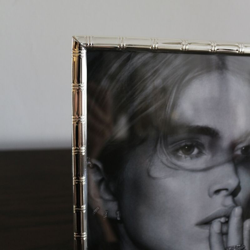 フレームカーネシルバー【13*18】